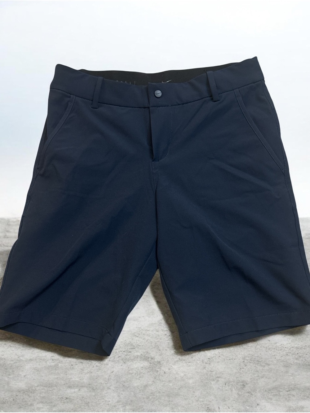 Boys/Child size Medium Nike golf dri-fit Performance Navy Shorts